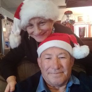 Meet your Posher, Mona